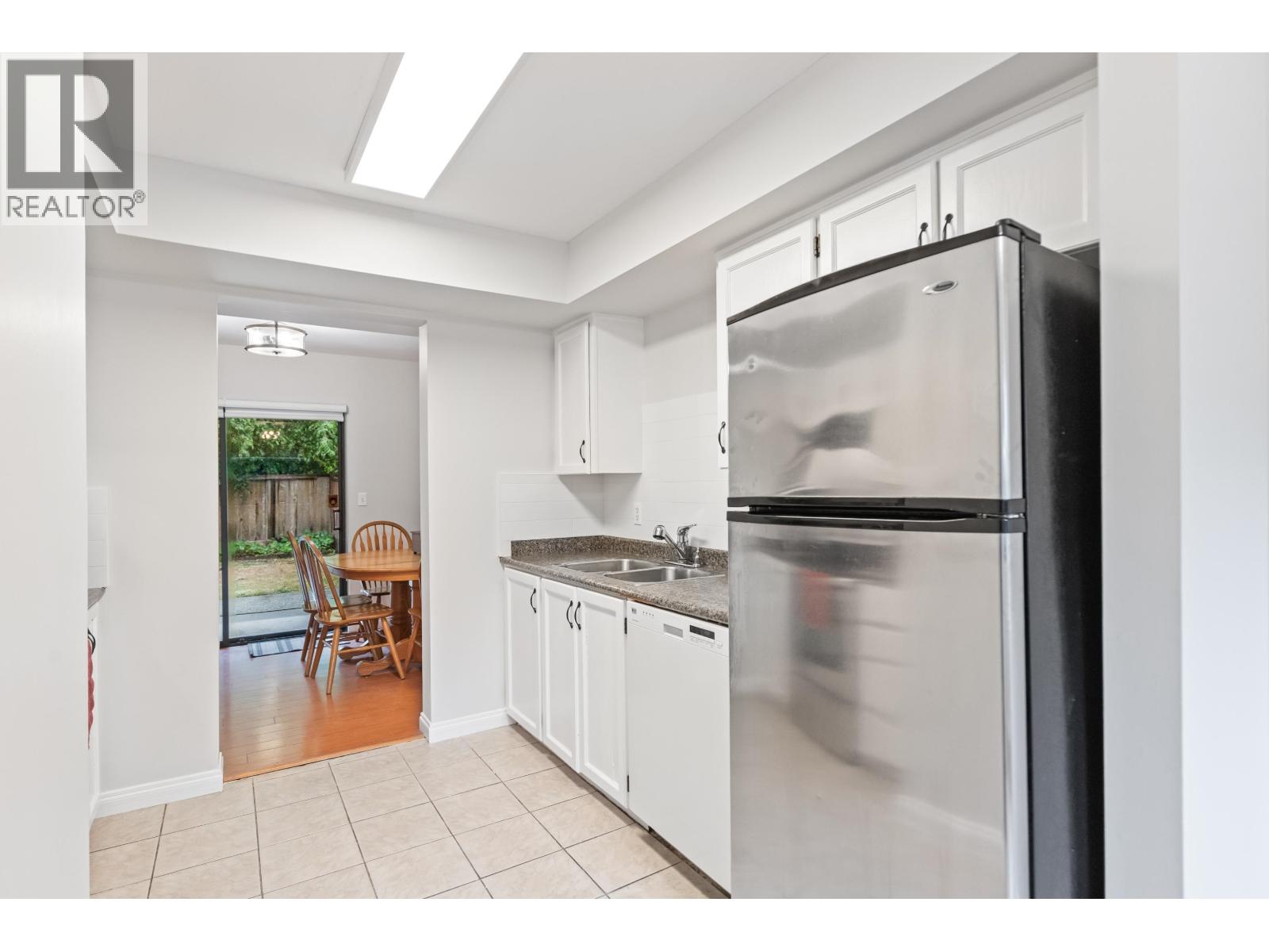 12 20681 THORNE AVENUE, Maple Ridge