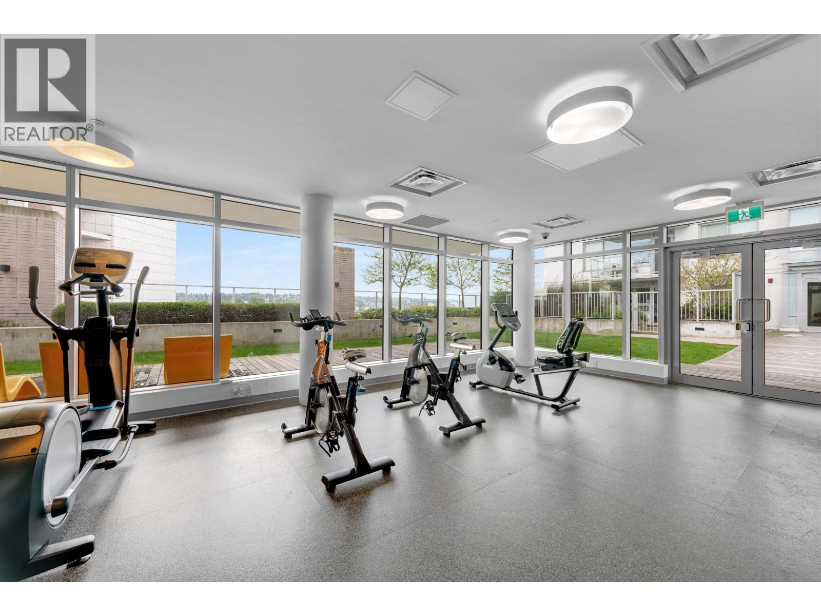 2509 908 QUAYSIDE DRIVE, New Westminster