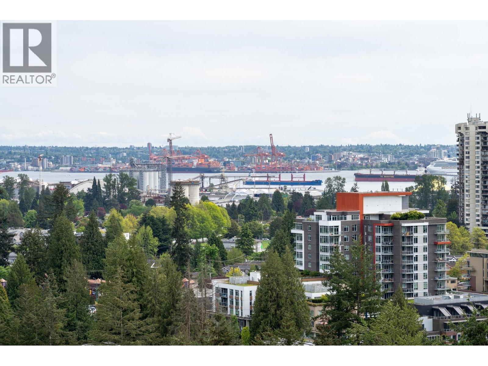 1610 2016 FULLERTON AVENUE, North Vancouver