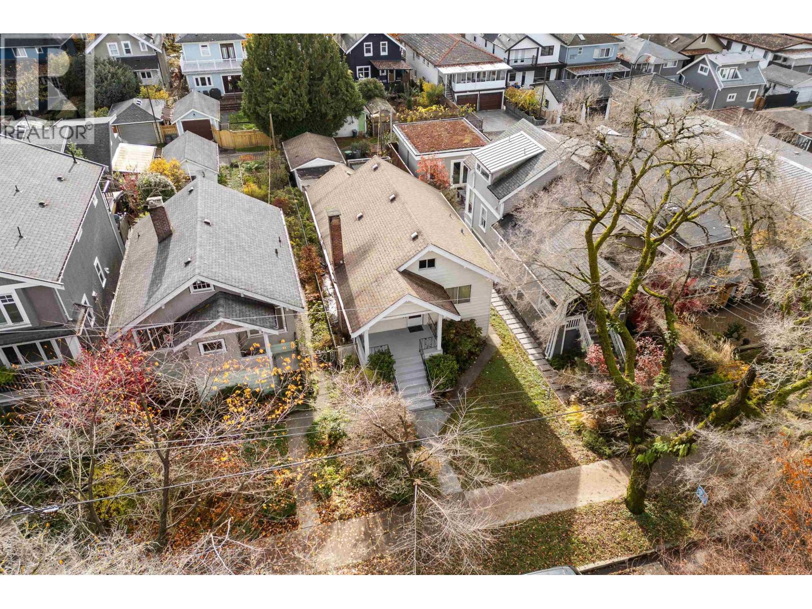 2240 E 6TH AVENUE, Vancouver