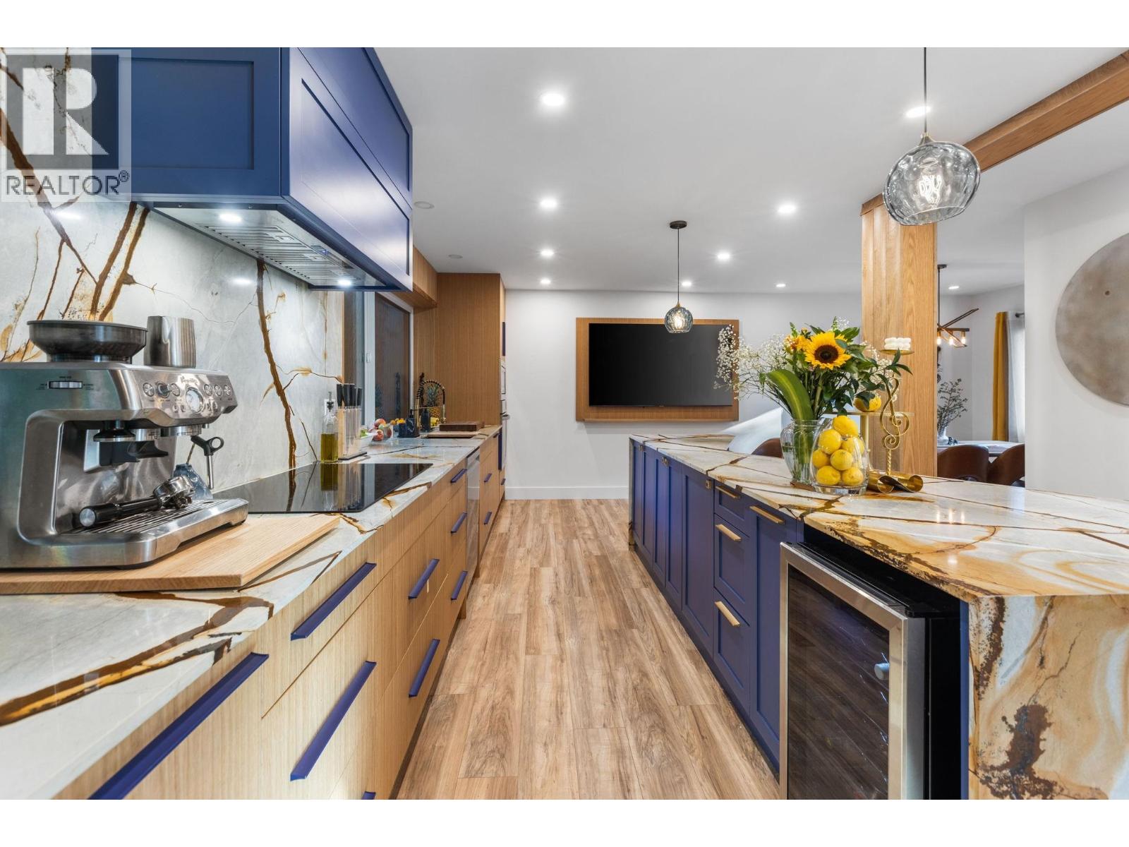 159 ROE DRIVE, Port Moody