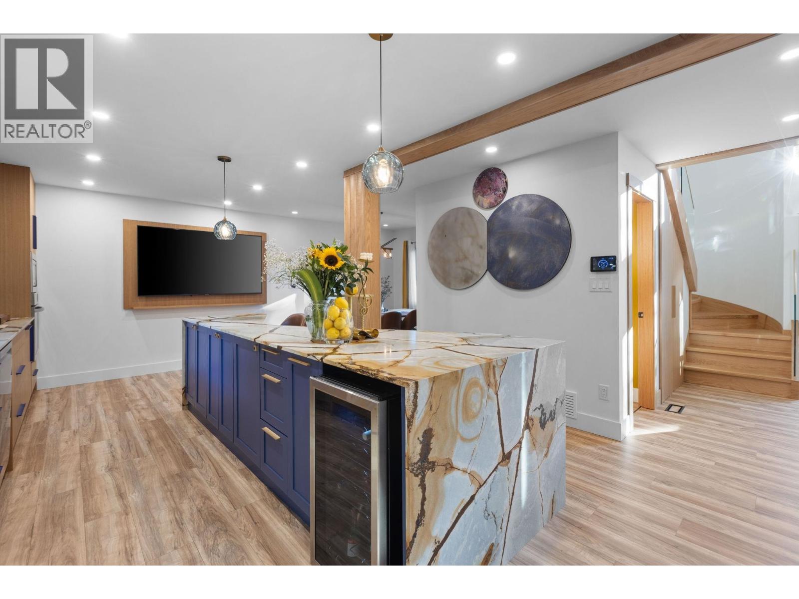 159 ROE DRIVE, Port Moody