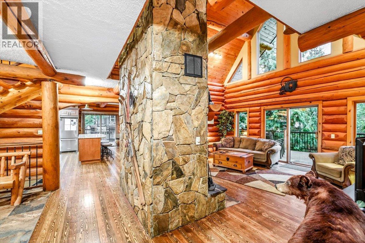 4580 Timberline Crescent - 22
