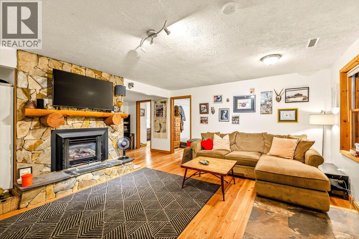 4580 Timberline Crescent - 44