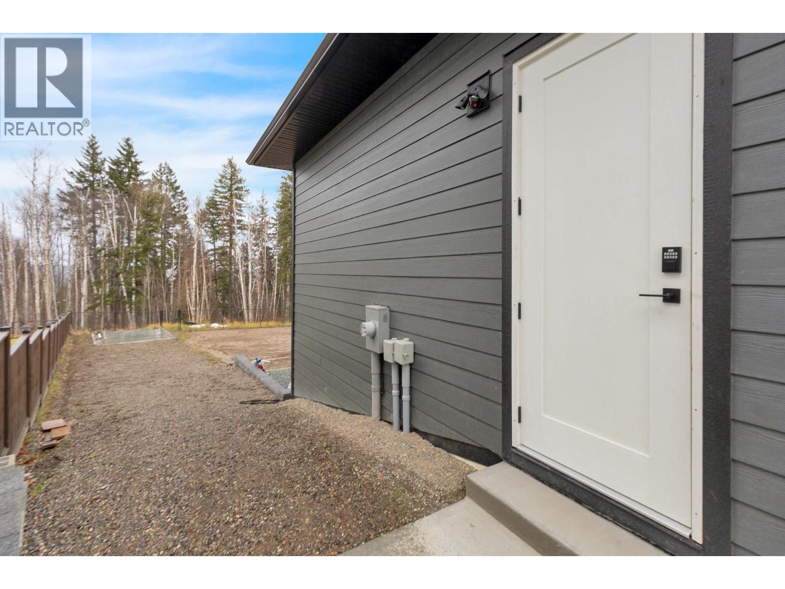 3958-3960 BARNES DRIVE, Prince George