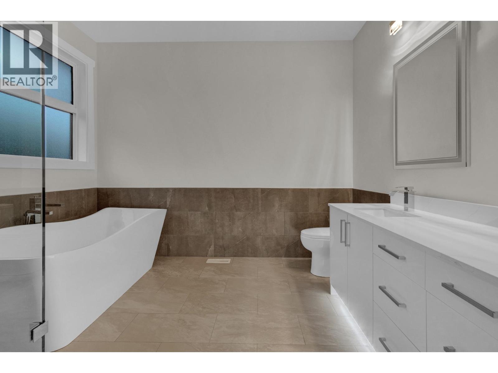 3958-3960 BARNES DRIVE, Prince George