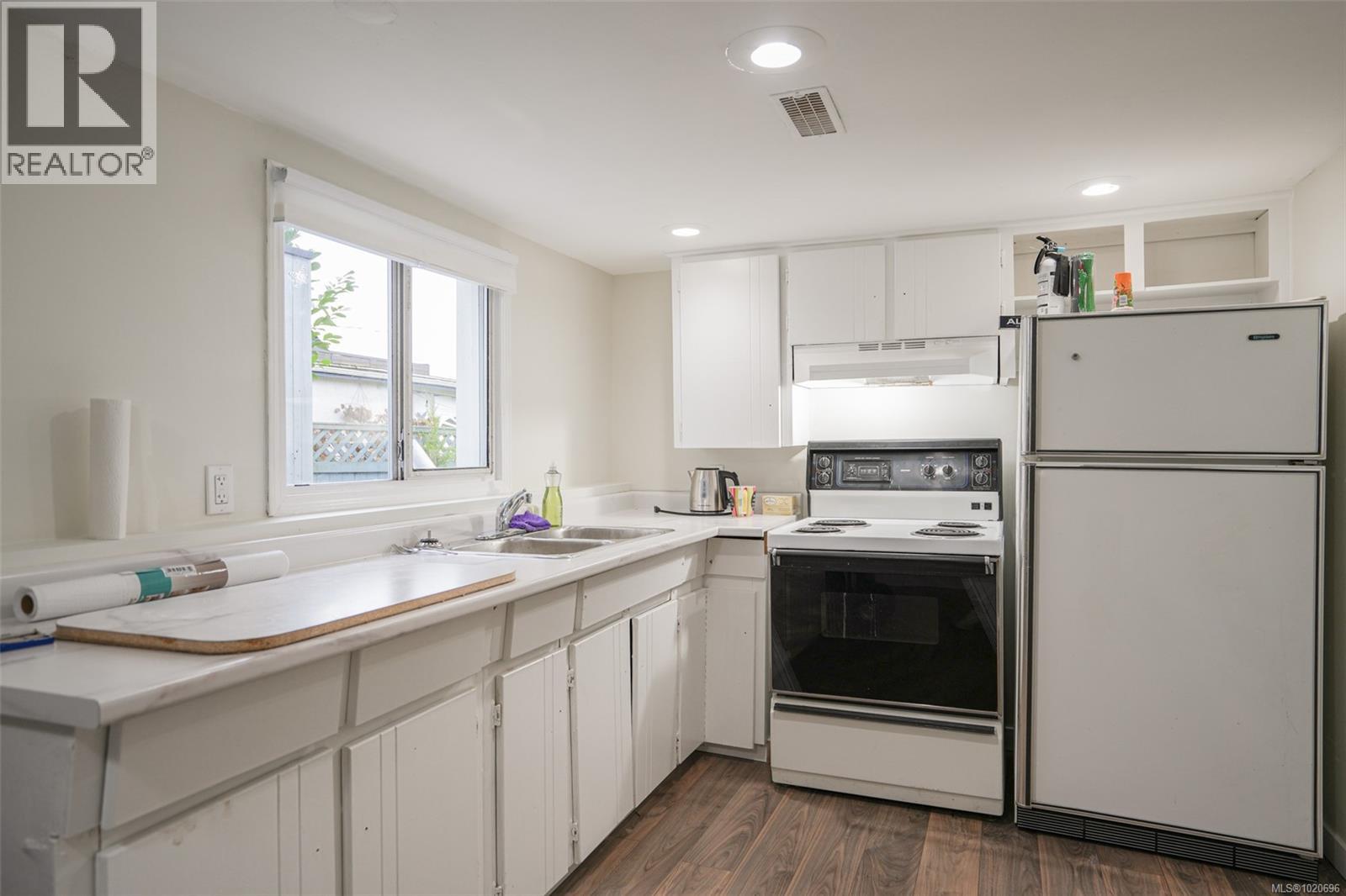 4865 Burde St, Port Alberni