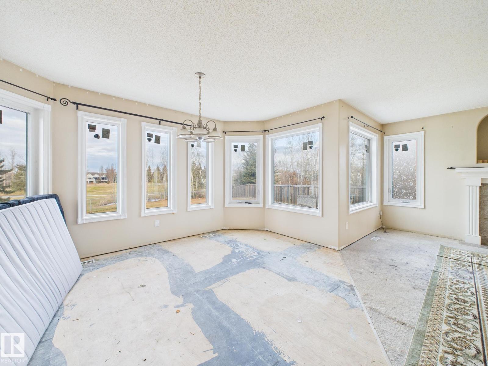 11 GREENBRIAR PL, Stony Plain