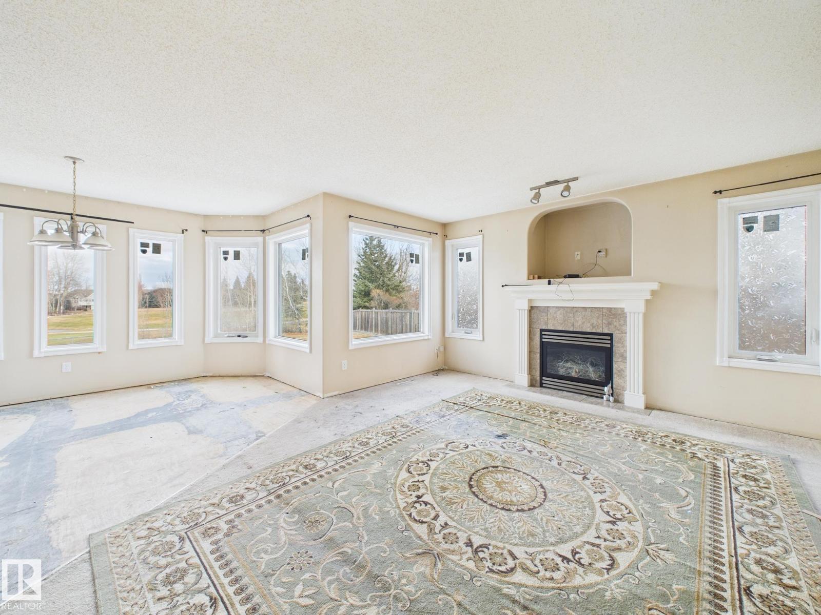 11 GREENBRIAR PL, Stony Plain