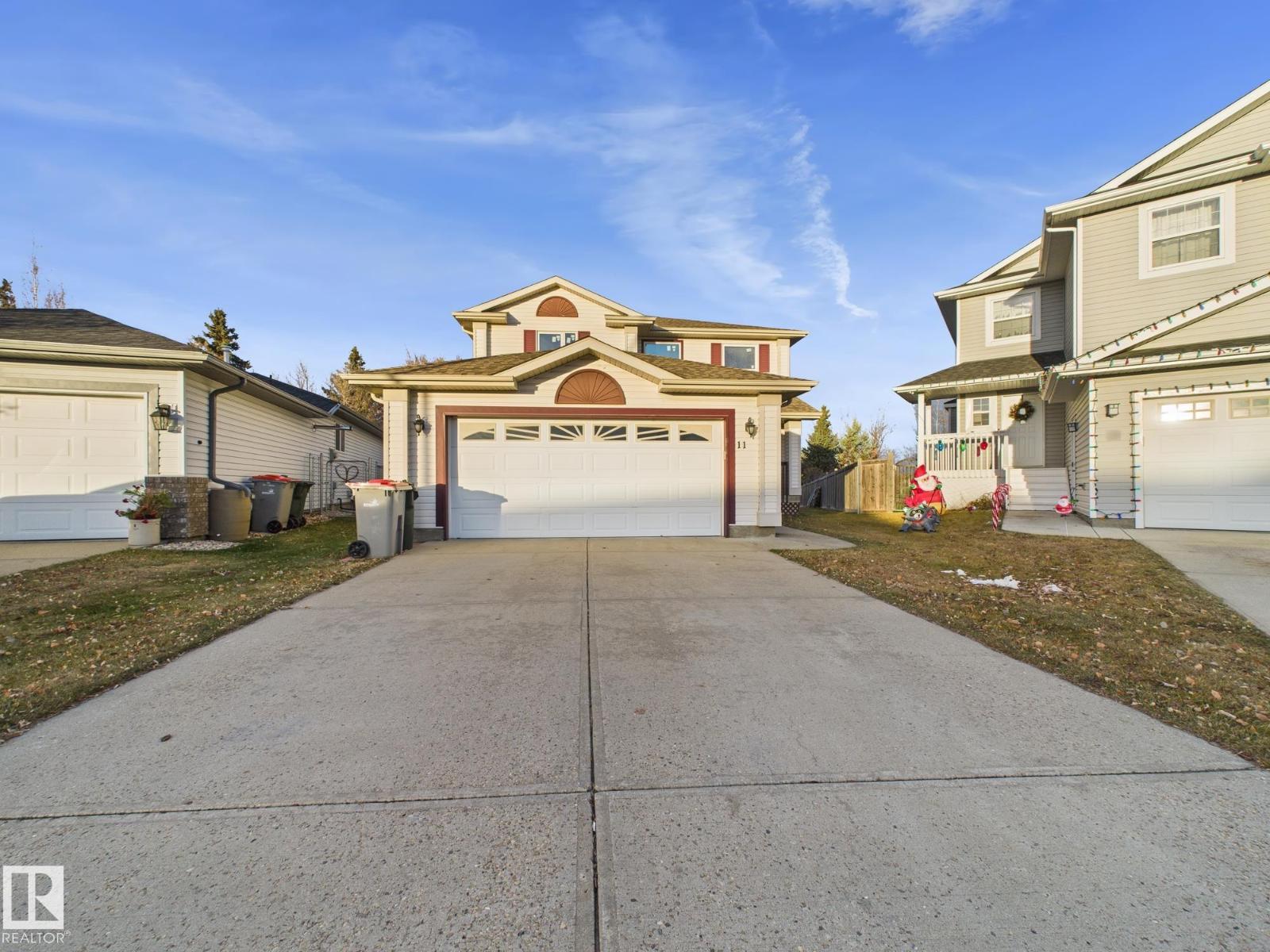 11 GREENBRIAR PL, Stony Plain