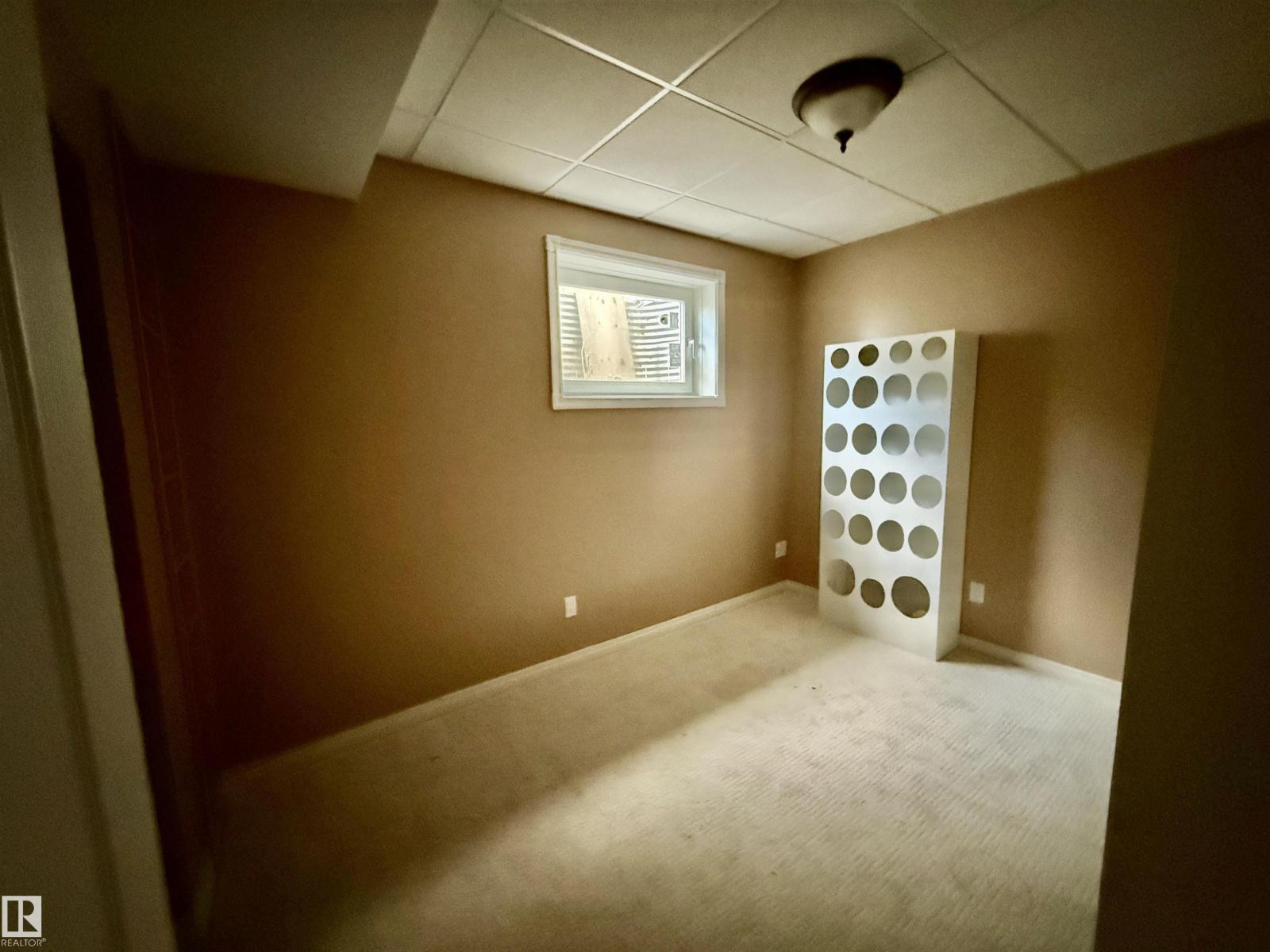 11 GREENBRIAR PL, Stony Plain