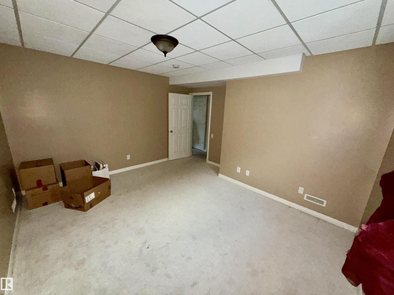 11 GREENBRIAR PL, Stony Plain