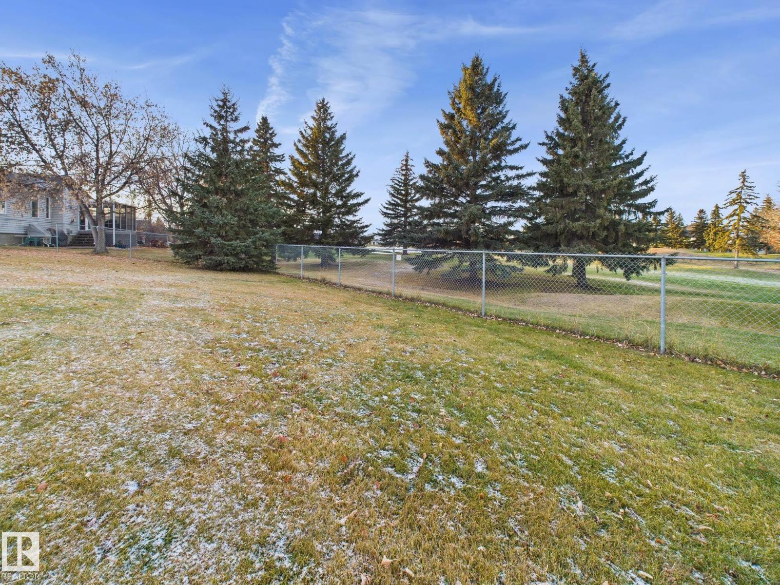 11 GREENBRIAR PL, Stony Plain
