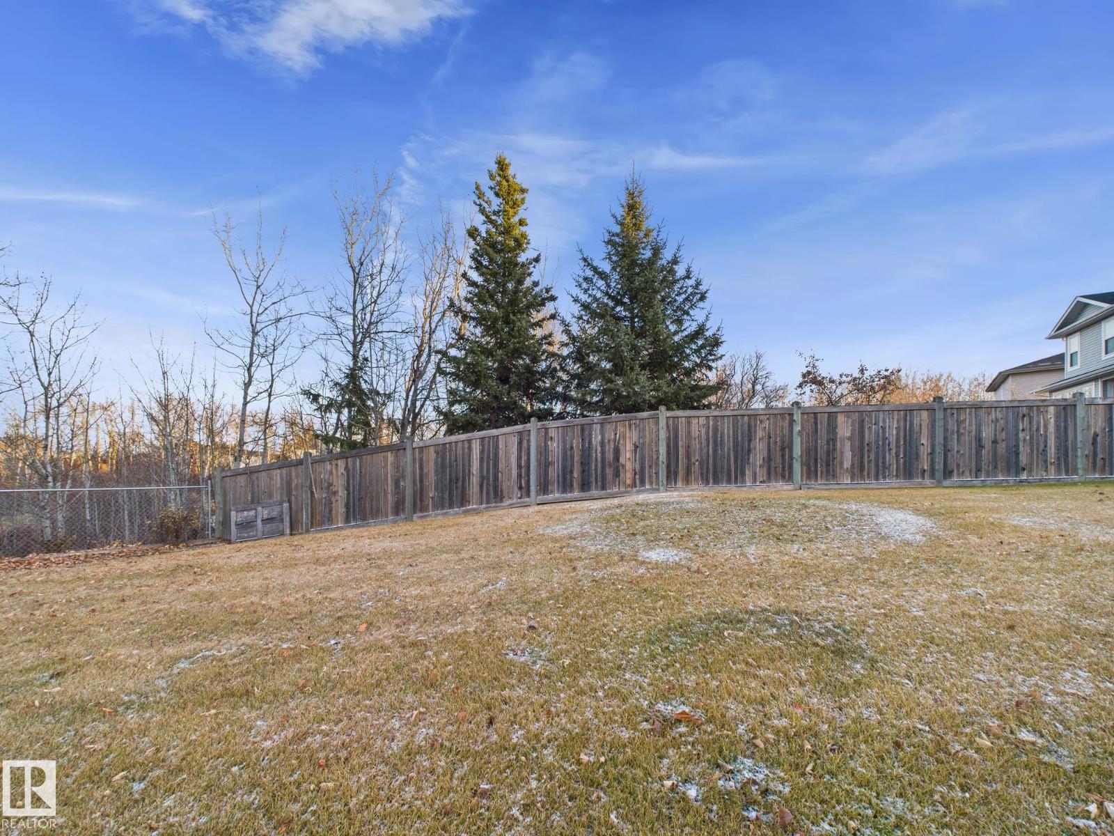 11 GREENBRIAR PL, Stony Plain