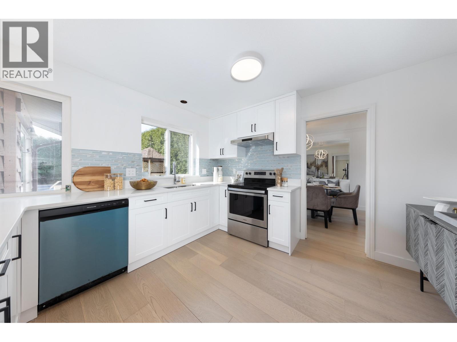 10535 LASSAM ROAD, Richmond