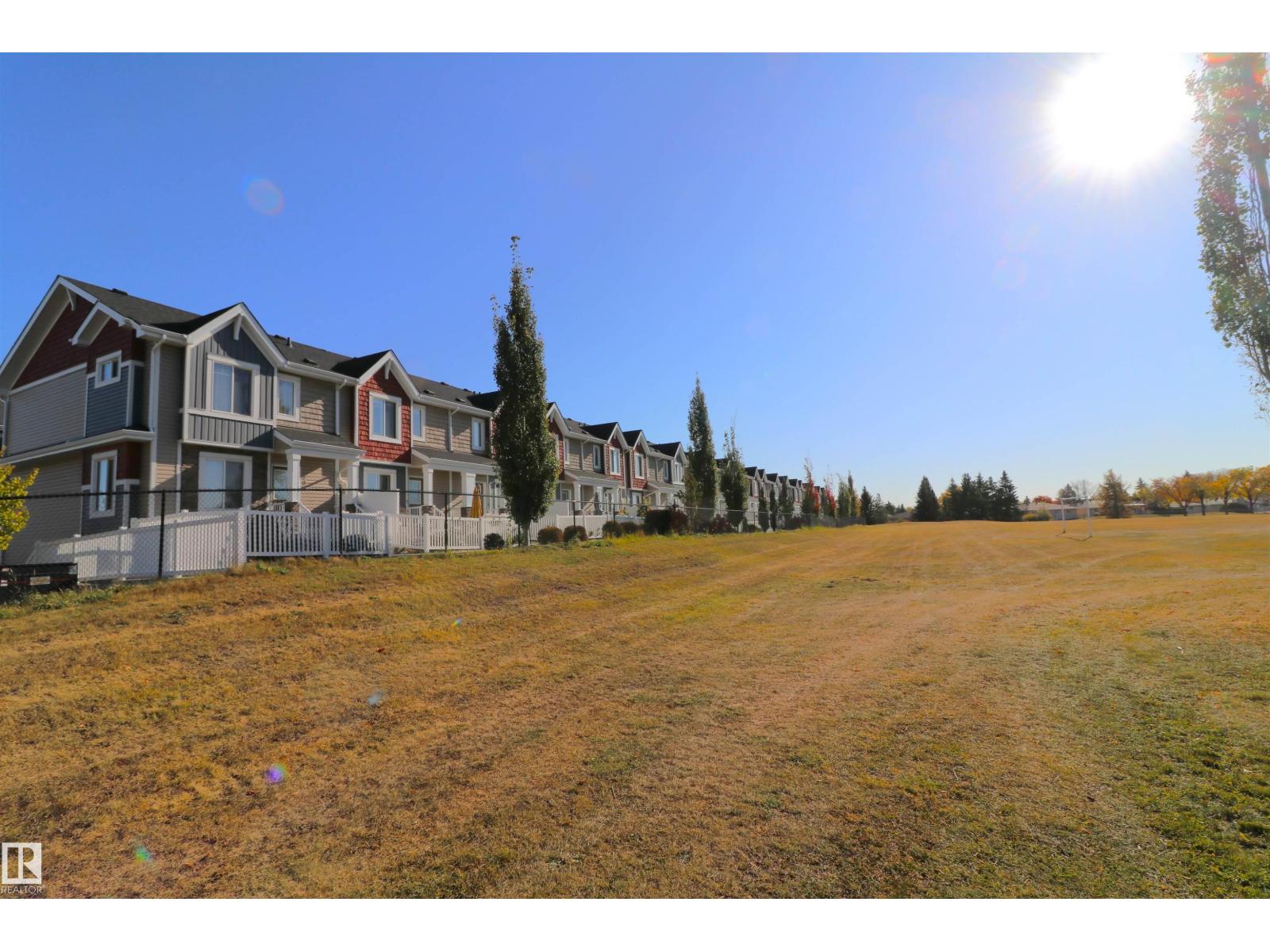 1508 105 ST NW, Edmonton