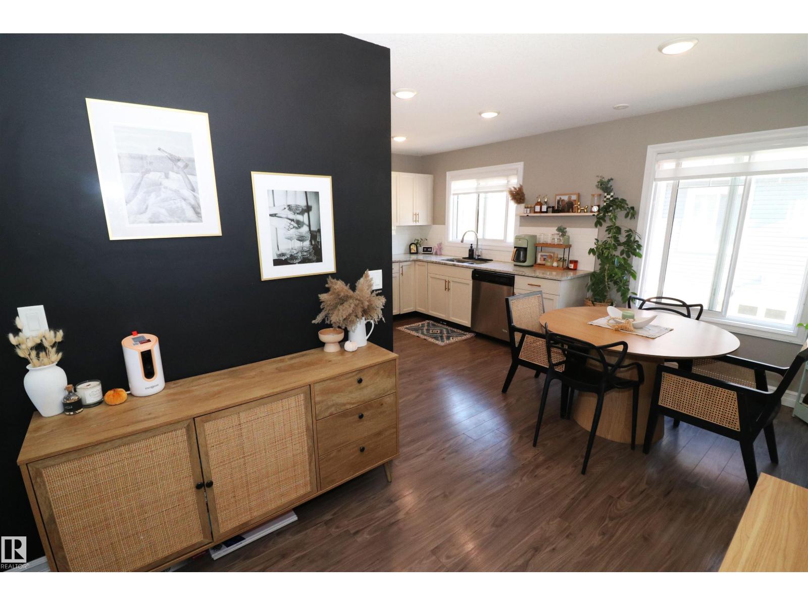 1508 105 ST NW, Edmonton