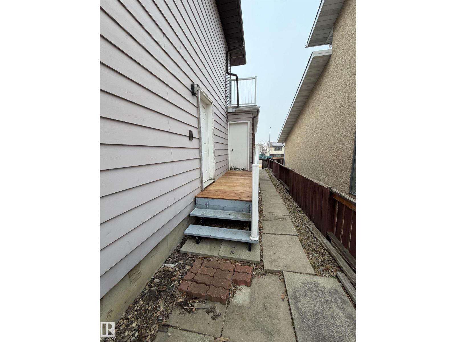 3841 62 ST NW NW, Edmonton