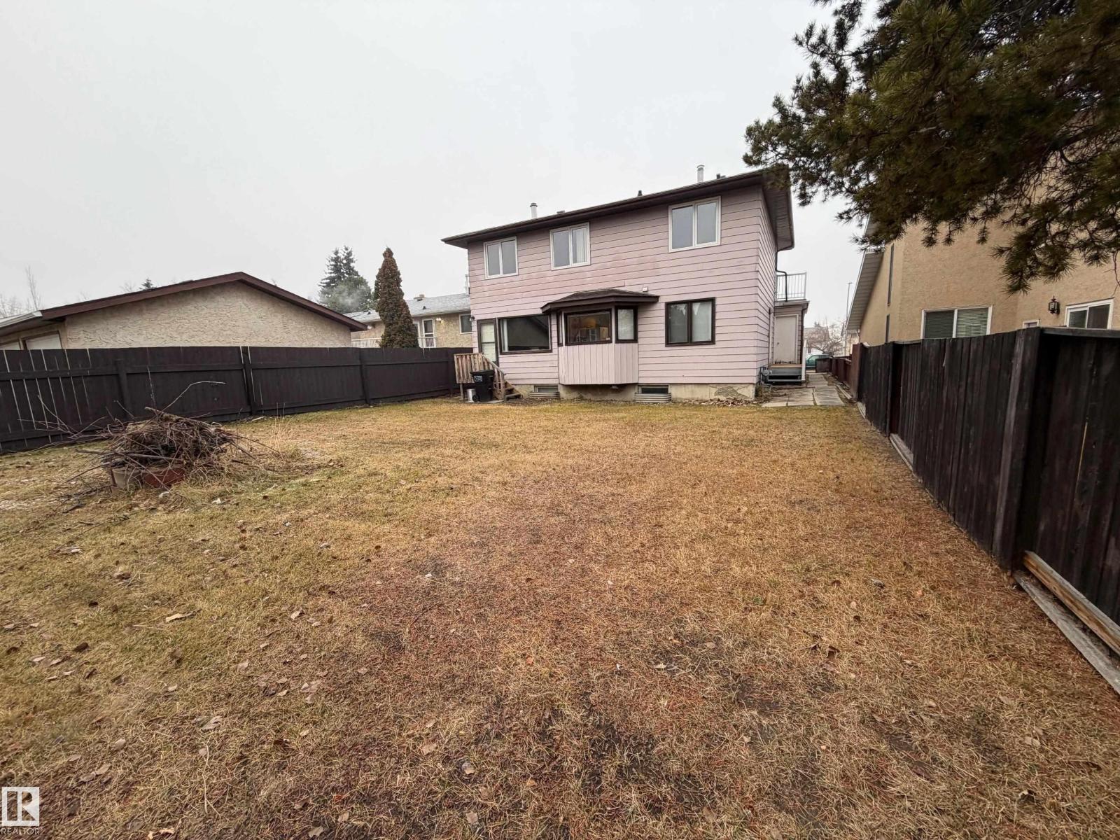 3841 62 ST NW NW, Edmonton