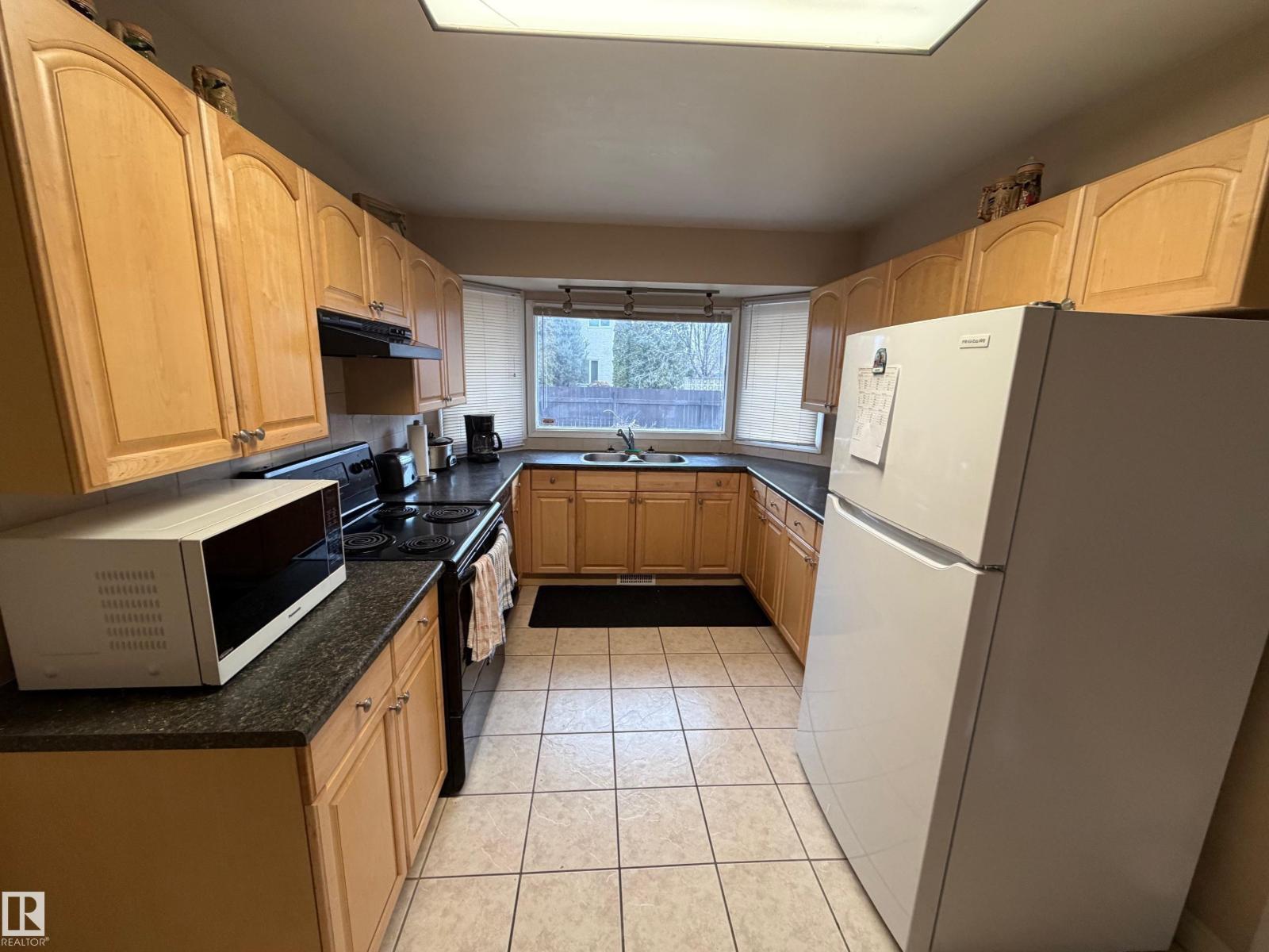 3841 62 ST NW NW, Edmonton