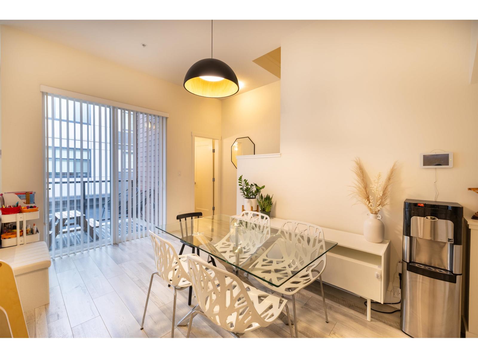 14 20852 78B AVENUE, Langley