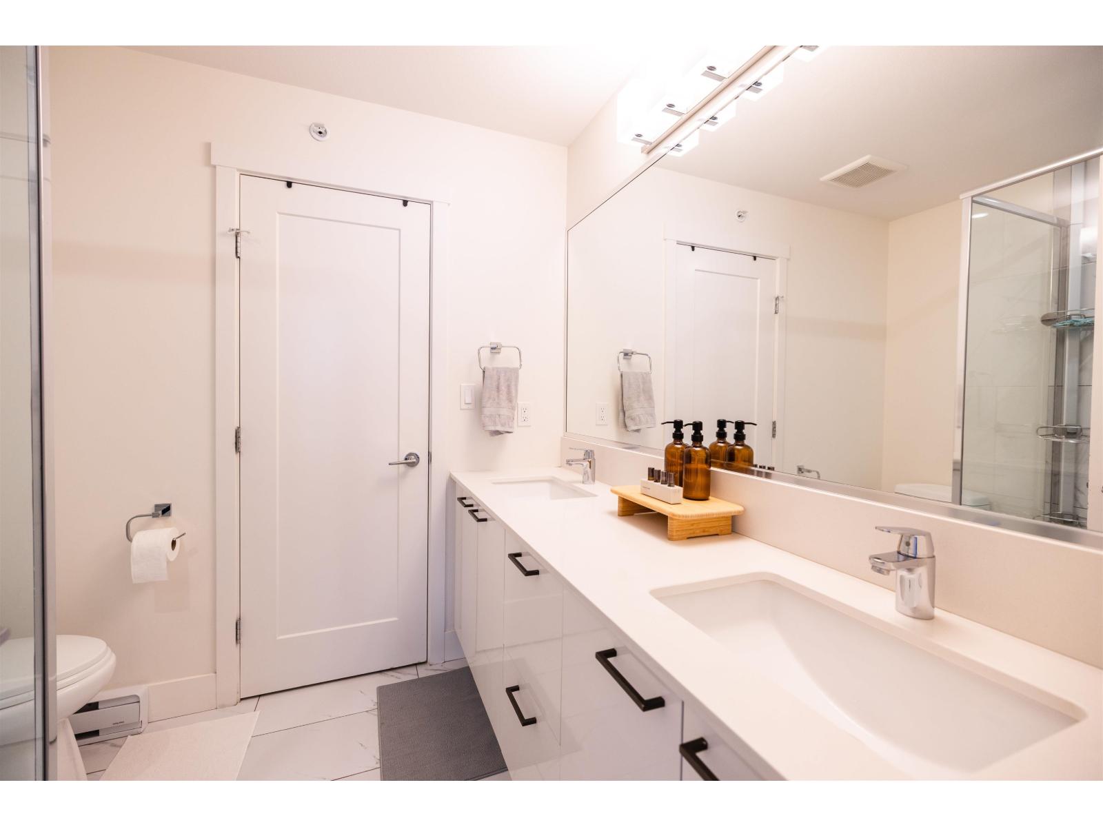 14 20852 78B AVENUE, Langley