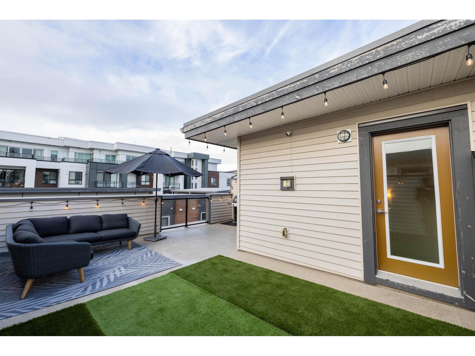 14 20852 78B AVENUE, Langley