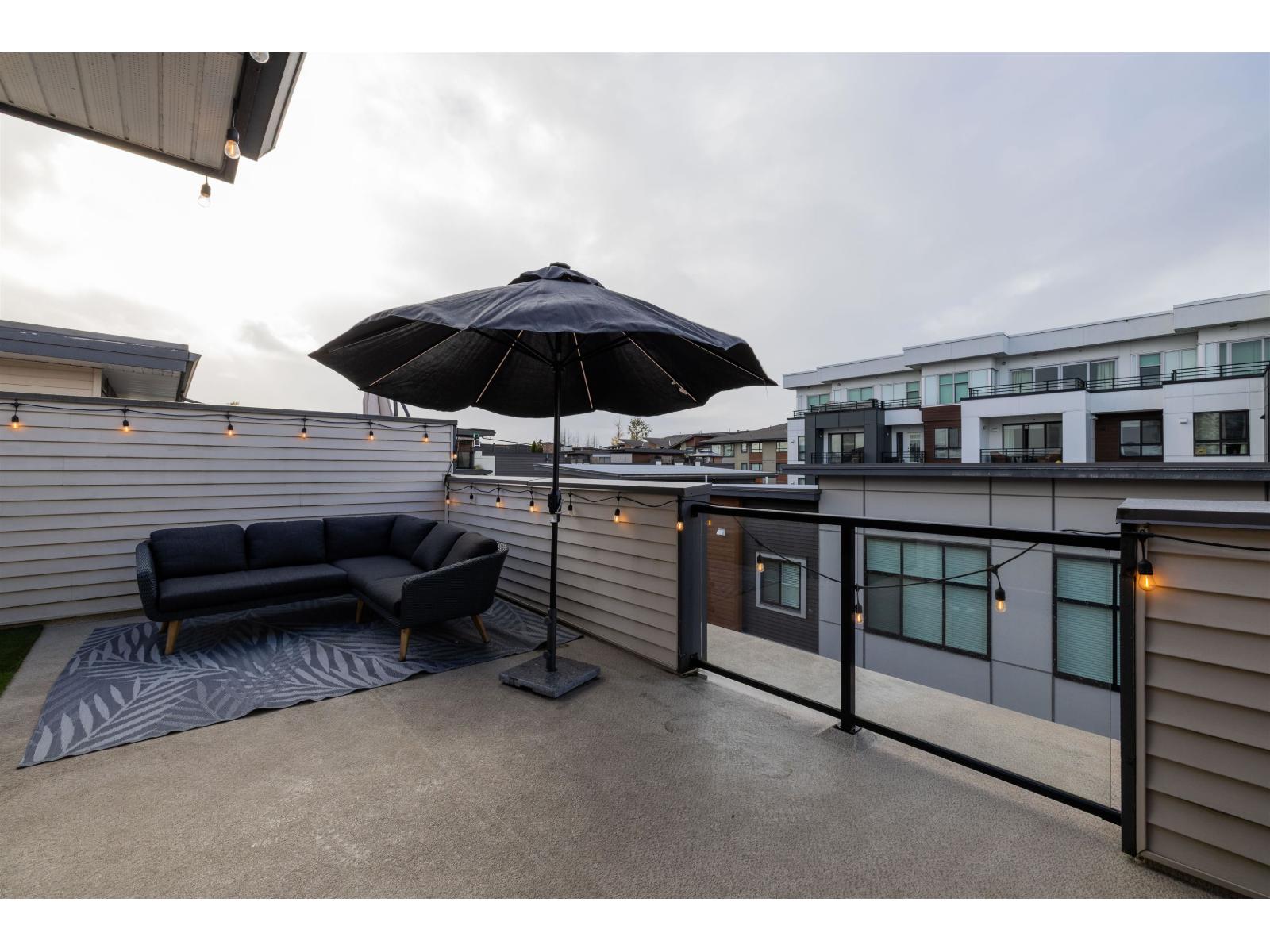 14 20852 78B AVENUE, Langley