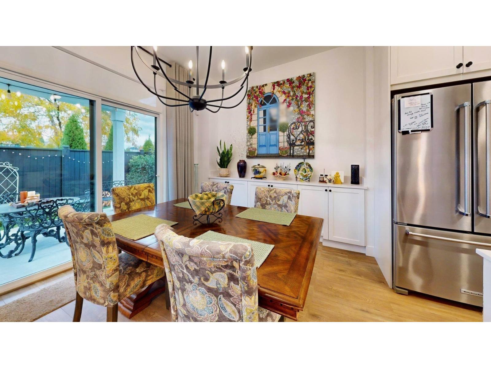 2 5528 148 STREET, Surrey