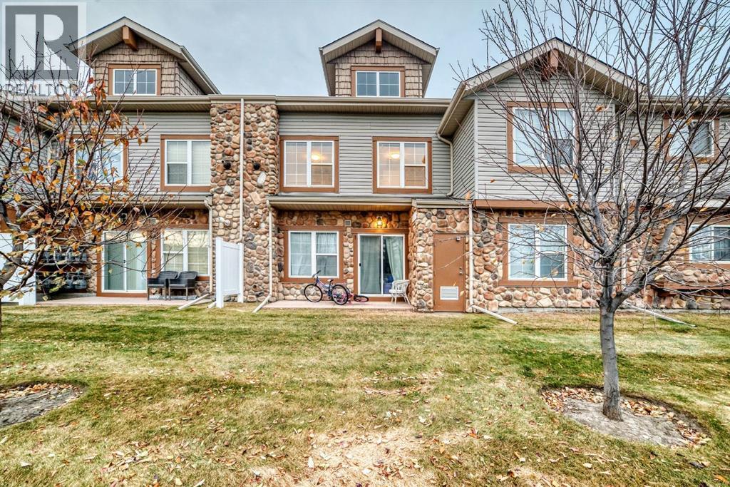 Single Family House for Sale in   Panatella Landing NW Panorama Hills Calgary 