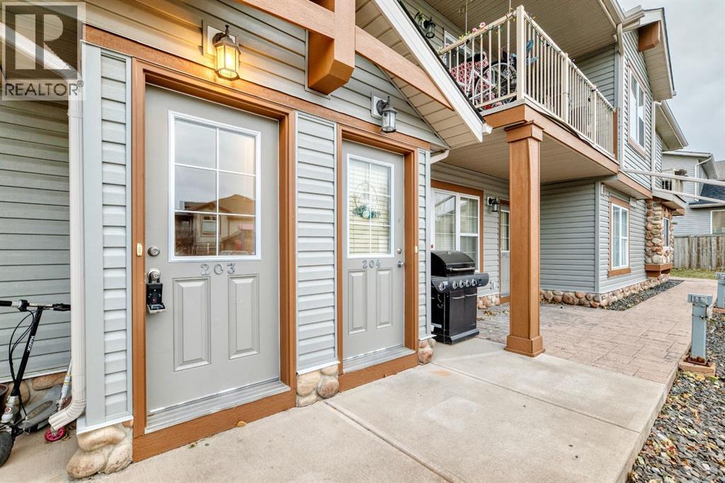 Single Family House for Sale in   Panatella Landing NW Panorama Hills Calgary 