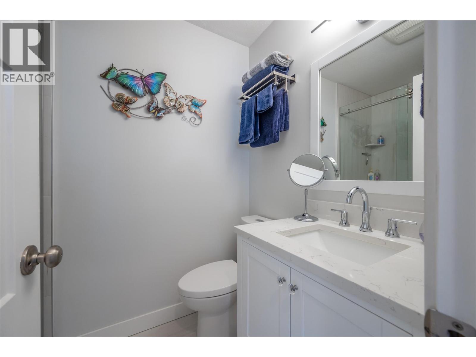 6 MCINTOSH Court, Osoyoos