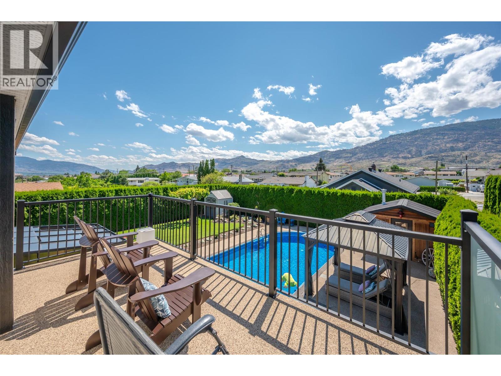 6 MCINTOSH Court, Osoyoos