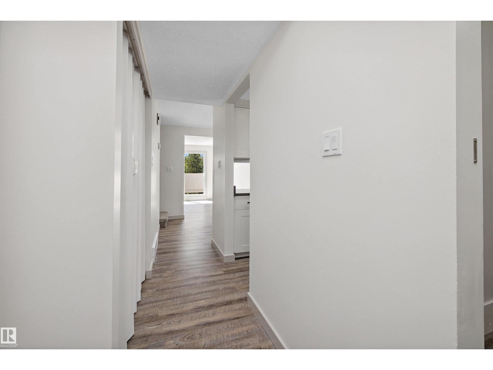 189 LANCASTER TC NW, Edmonton