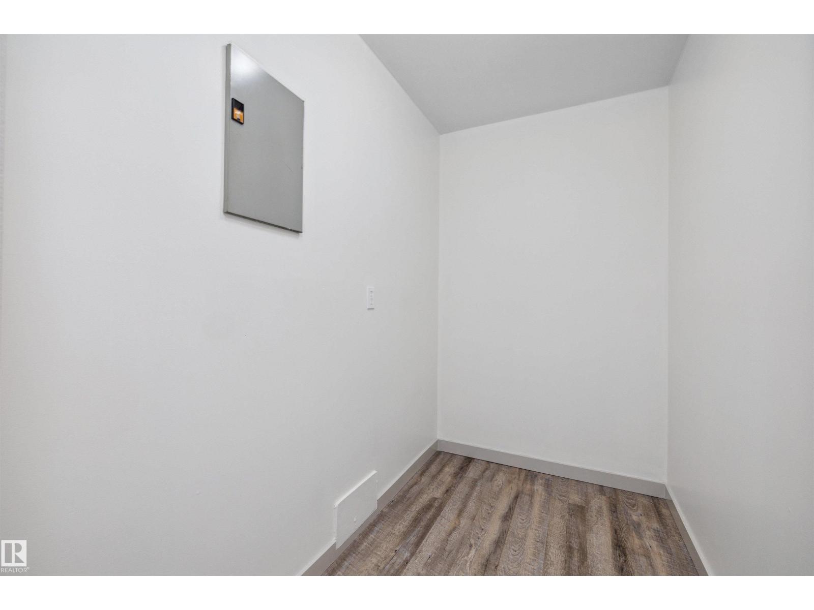 189 LANCASTER TC NW, Edmonton