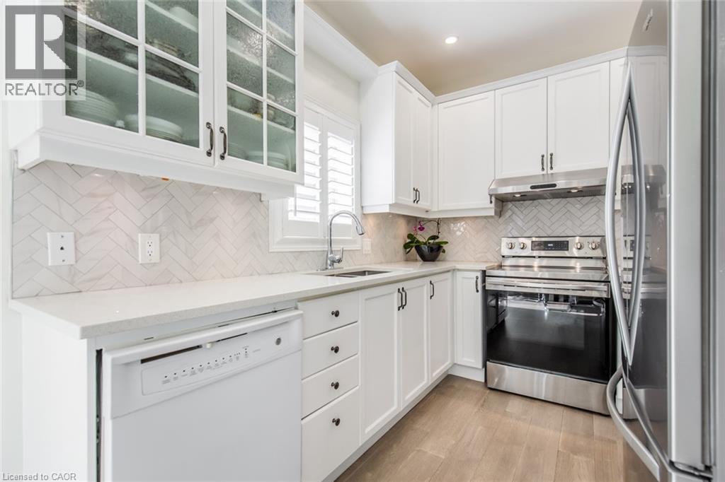 109 PEACHWOOD Crescent - 10