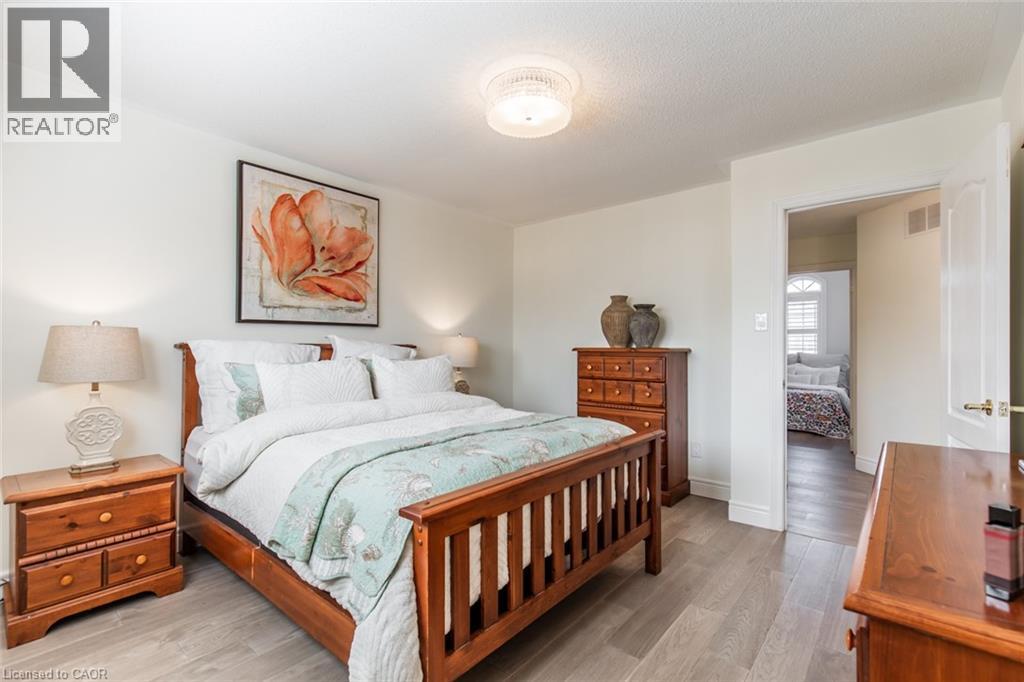 109 PEACHWOOD Crescent - 15