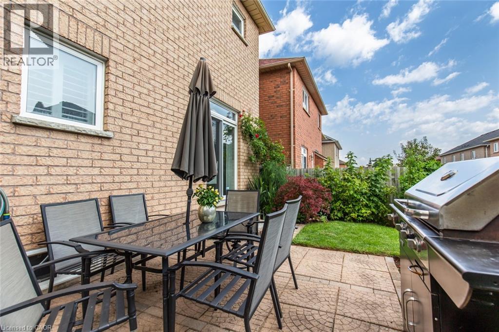 109 PEACHWOOD Crescent - 28