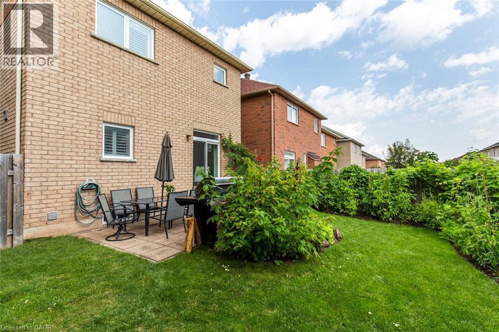 109 PEACHWOOD Crescent - 31