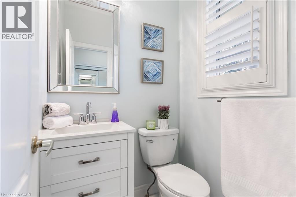 109 PEACHWOOD Crescent - 8