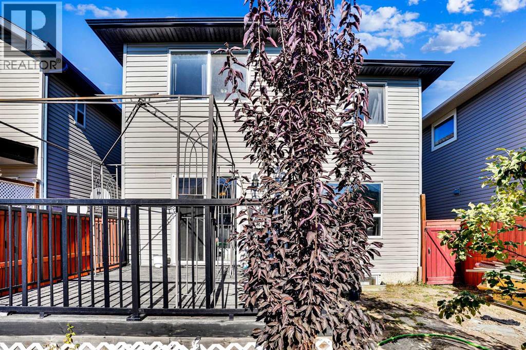 Single Family House for Sale in  Saddleridge Close NE Saddle Ridge Calgary 