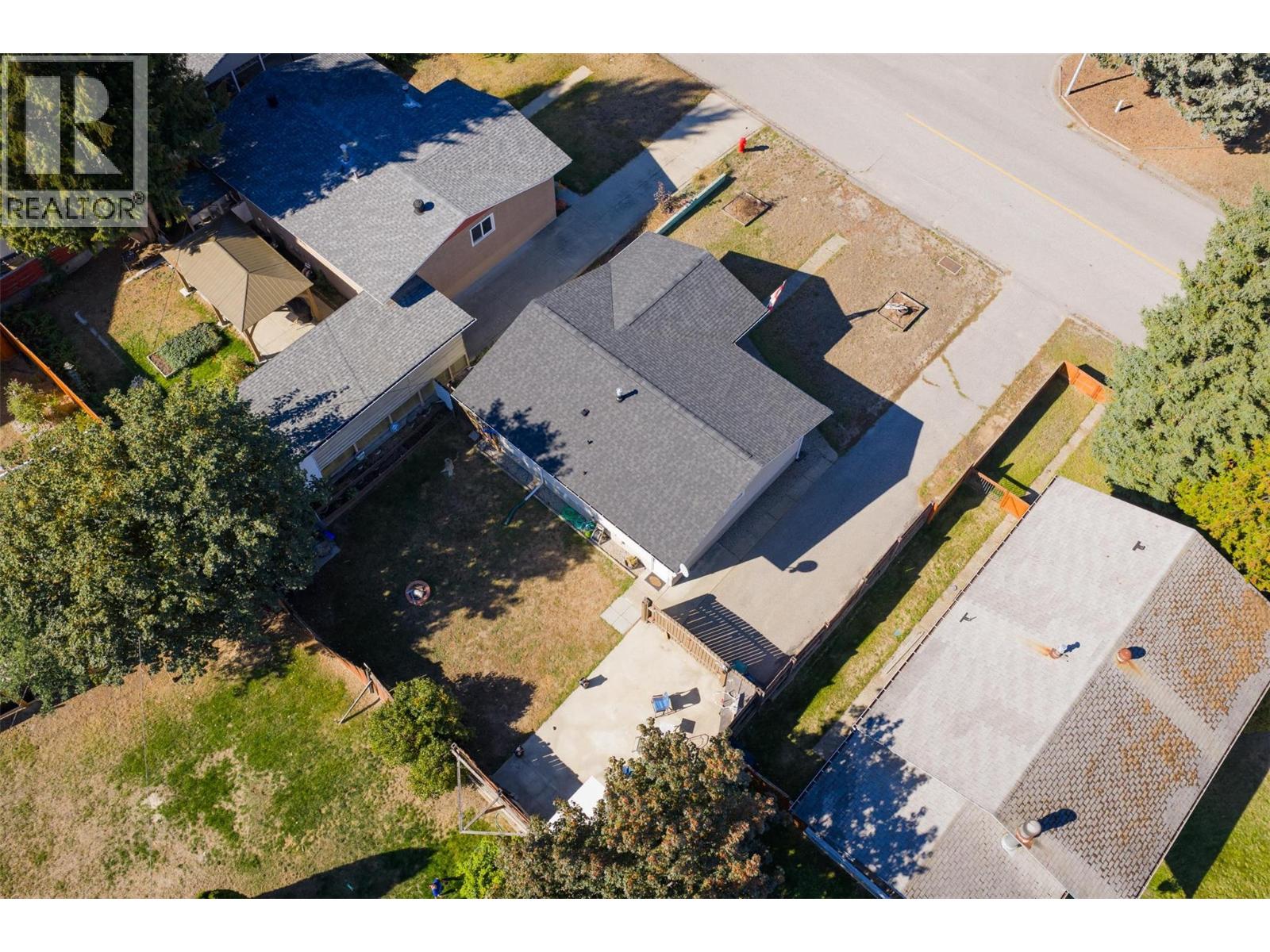 204 Pinewood Drive, Castlegar