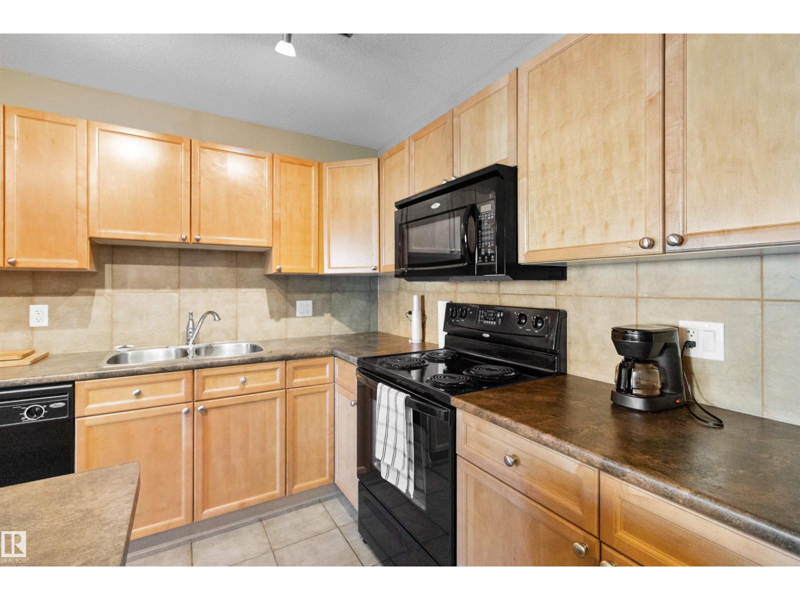 #230 400 PALISADES WY, Sherwood Park