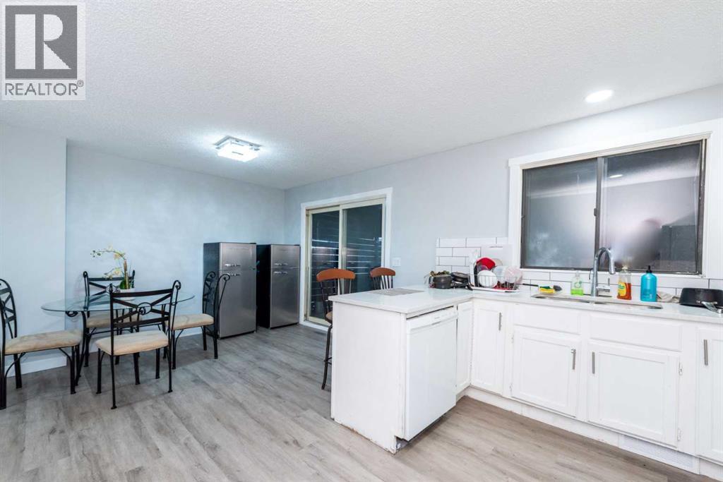 Single Family House for Sale in  Templemont Drive NE Temple Calgary 