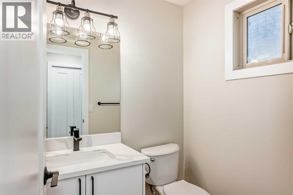 Single Family House for Sale in  Shawnessy Drive SW Shawnessy Calgary 