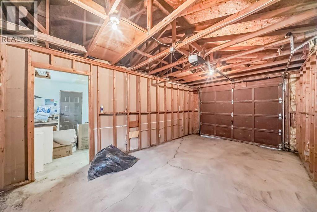 Single Family House for Sale in  Shawnessy Drive SW Shawnessy Calgary 