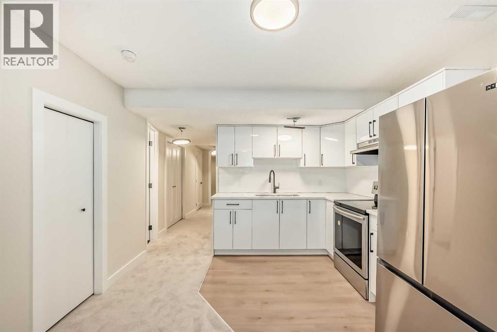 Single Family House for Sale in  Shawnessy Drive SW Shawnessy Calgary 