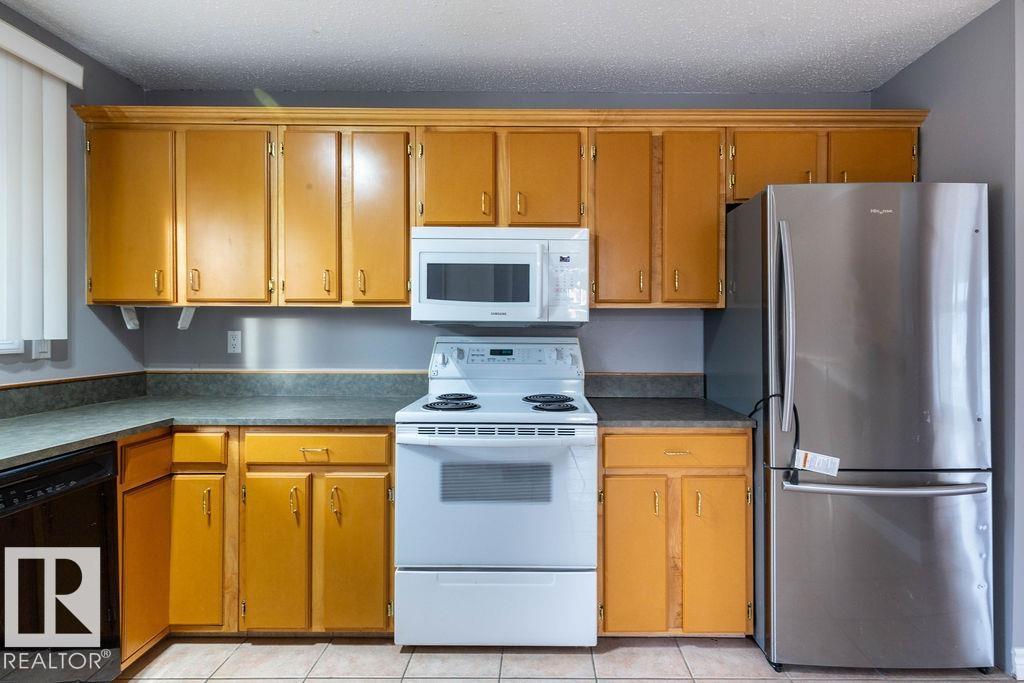 15224 117 ST NW, Edmonton