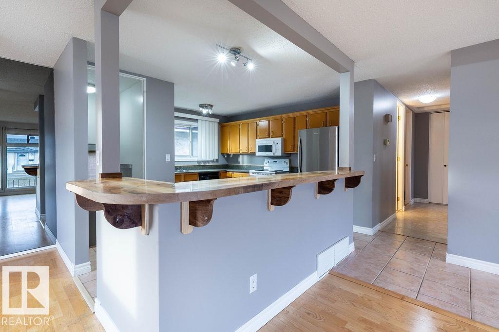 15224 117 ST NW, Edmonton