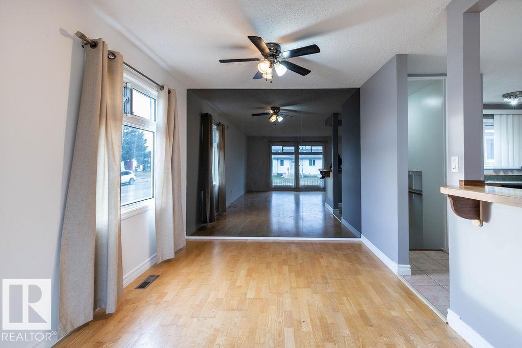 15224 117 ST NW, Edmonton